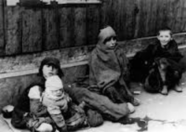 Approximately 164,000 Polish Jews are concentrated and imprisoned in the Lódz ghetto which is established and sealed off from the outside world.