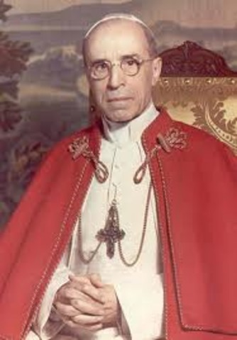 Pope Pius XII has Christmas radio broadcast