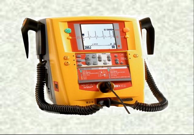 Bartlett, Illinois begins using automated external defibrillator.