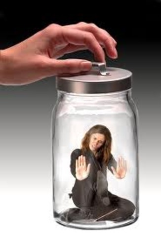 El ombre usa un "lenguaje de hombres" (malas palabras)