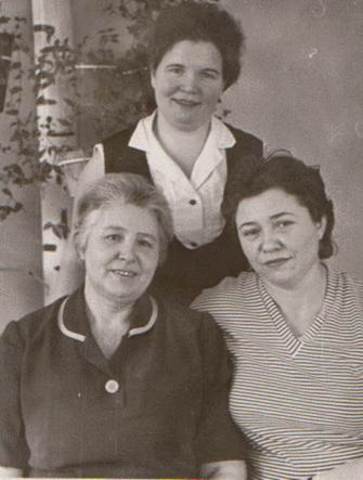 Первый руководитель - Масквитина Валентина Петровна.