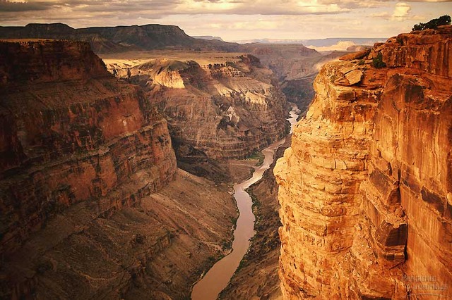 Lyell proposed geological theory of uniformitarianism.