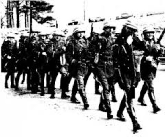 The prisoners at Auschwitz-Birkenau rebel and blow up one crematorium.