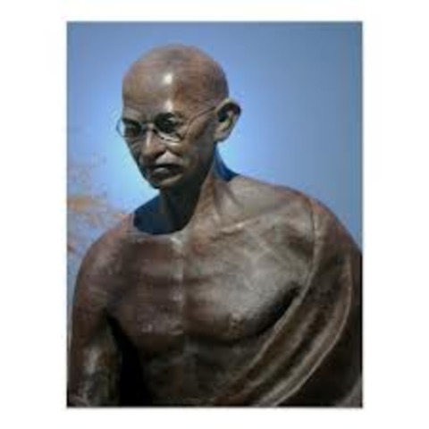 Mohandas Gandhi and nonviolent resistance (India)