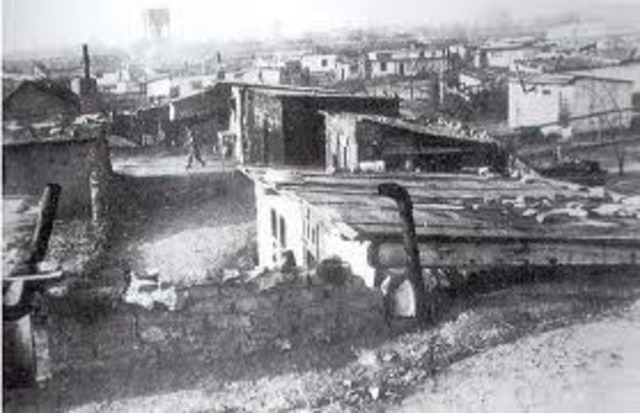 Romania passes law condemning adult Jews to forced labor.