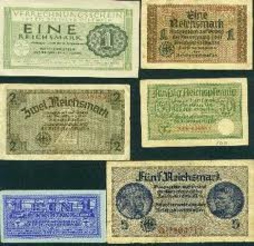 Representatives from thirty-two countries meet at Evian, France, to discuss refugee policies. Most of the countries refuse to let in more Jewish refugees.