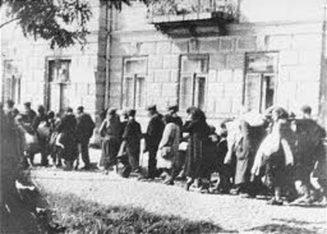 Jews in the Lódz ghetto are deported to the killing center at Chelmno.