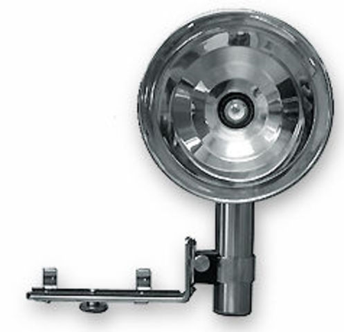 Modern flash bulb was invented.