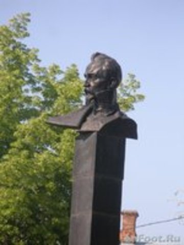 Памятник Феликсу Дзержинскому