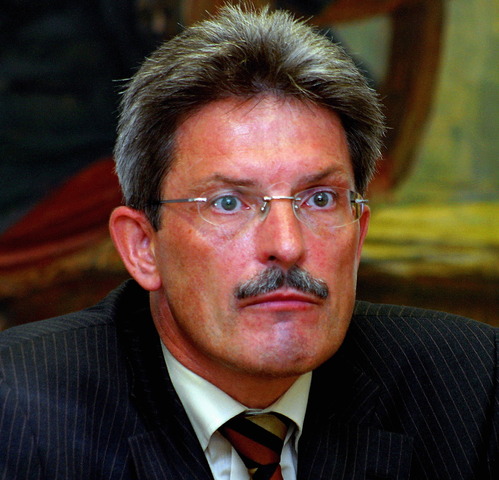 KVB beruft Reinarz ab