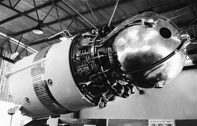 Primer Nave Espacial