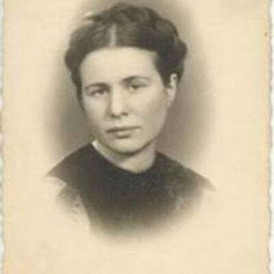 Timeline: Historia de Irena