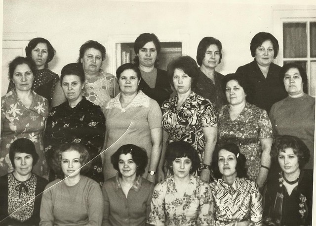 коллектив детских яслей № 4 Руководитель Семенихина Л.Я.