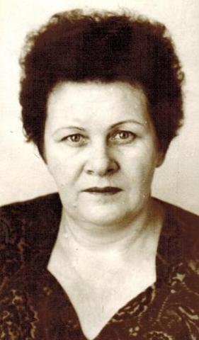 Заведующий хозяйством Цеплакова Любовь Васильевна