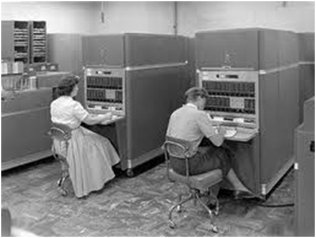 ETAPA 2. Era de los mainframes (1959 a la fecha).