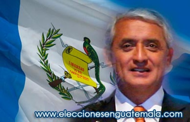 El presidente Otto Perez Molina pensó en la despenalización de las drogas para combatir el comercio ilegal de drogas.