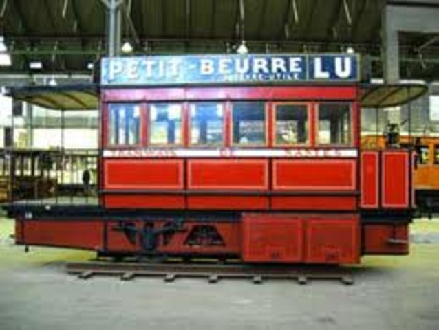 The first compressed air vehicles recorded