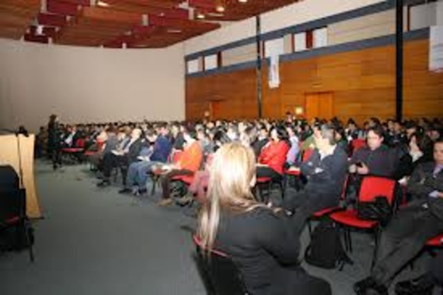 La Institución centra su sede en el Claustro Santo Domingo
