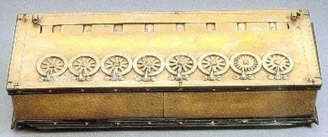 Blaise Pascal cria "La Pascaline"