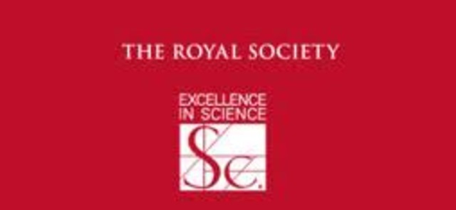 Miembro de la Rpyal Society.