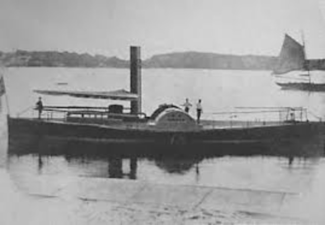 First paddle steamer arived in sydney