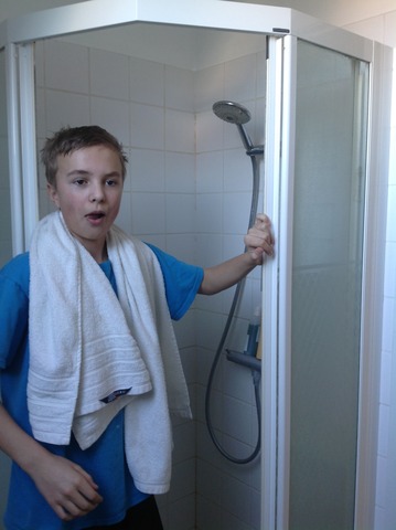 7:05 - Je prend une douche