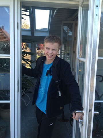 7:55 - Je vais à l'école