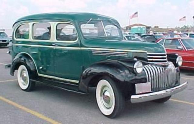 Cheverolet invents the first SUV