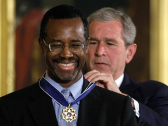 Ben receives the Presidential Medal of Honor