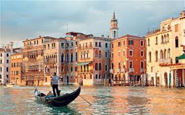 Leonardo stays in Venice