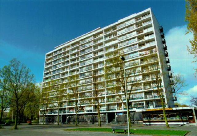 Susan and Rhona get a lovely cosy flat