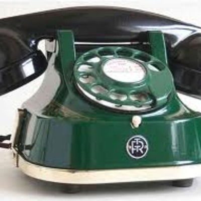 Timeline: Telephones