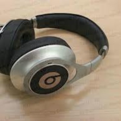 Timeline: headphones