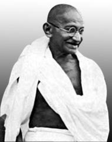 Gandhi leads Indian camapaign of civil disobedience