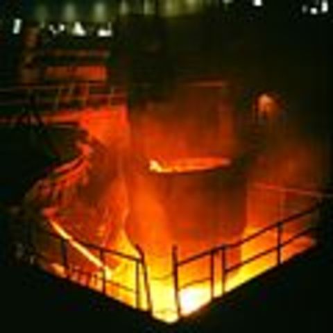 Abraham Darby develops a blast furnace capable of producing high-quality iron