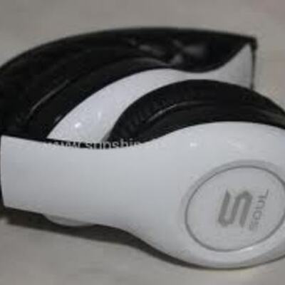 Timeline: Innovation of Headphones