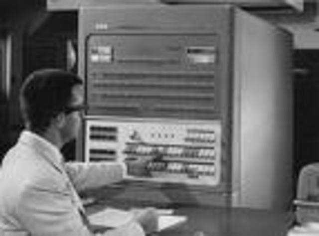 UNIVAC I e IBM 701