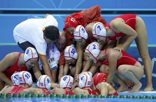 COMPETICIÓN DE WATERPOLO
