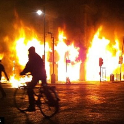Timeline: London Riots