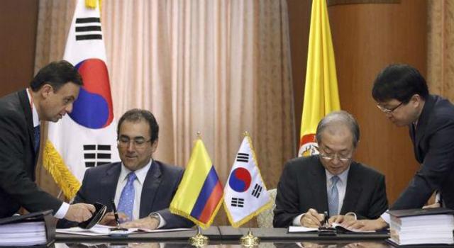 Colombia y Corea del Sur firman TLC