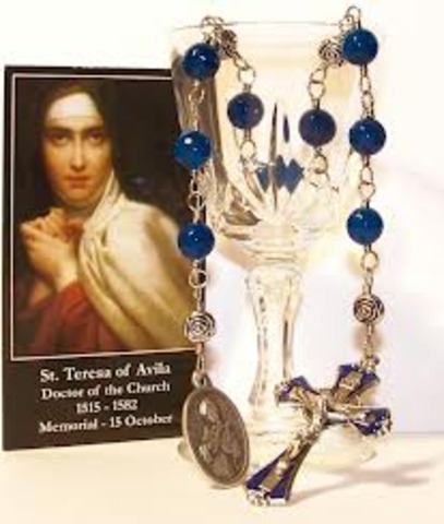 Teresa runs away to fufill her religious life