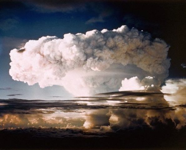 US Creates and Tests Hydrogen Bomb