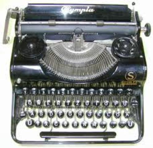 La Maquina de escribir: Type writer