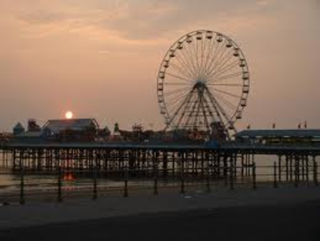 Central Pier is built