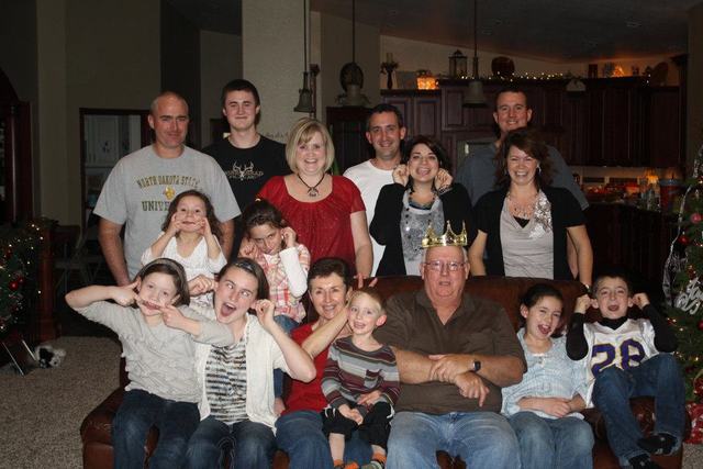 Celebre a Navidad con la familia de Jones.