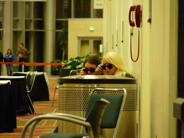 Mire a chicos de North Dakota con Kasha a convención de nacional.