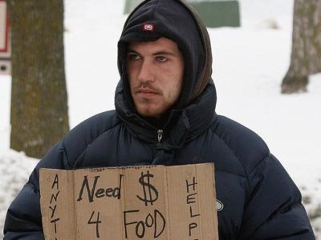 Unemployment falls below 5%