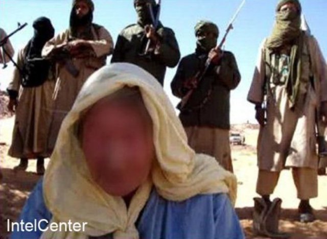 32 European Tourists