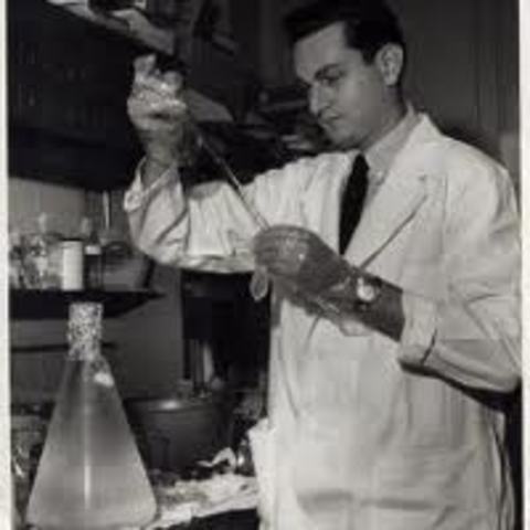 Marshall Warren Nirenberg y HarGobind Khorana