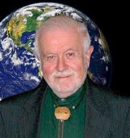 Dr. siegfred fred singer was the first doctor of the national weather survice of satillite